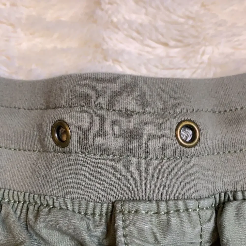 Gap cargo shorts bundle - set of 4 pairs size XS (4-5)